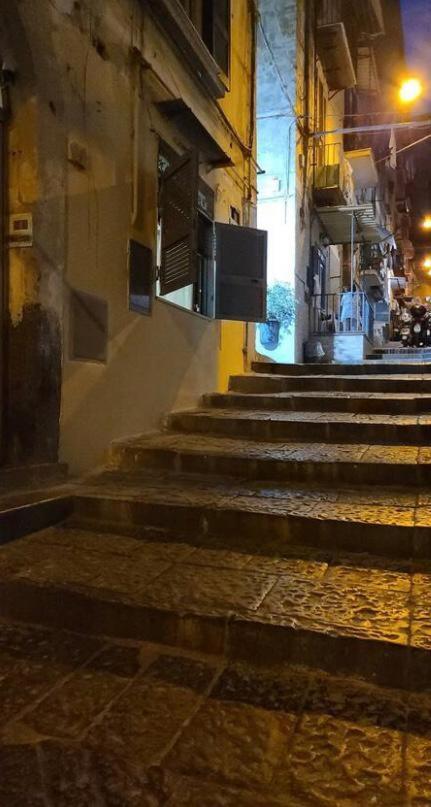 Ferienwohnung La Casa E Pulcinella Neapel Exterior foto